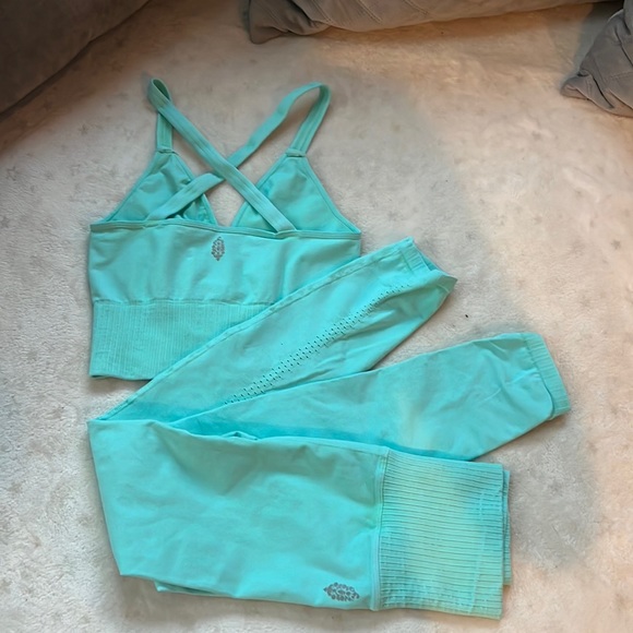 COPY - 🌺free people good karma legging set - Picture 3 of 6